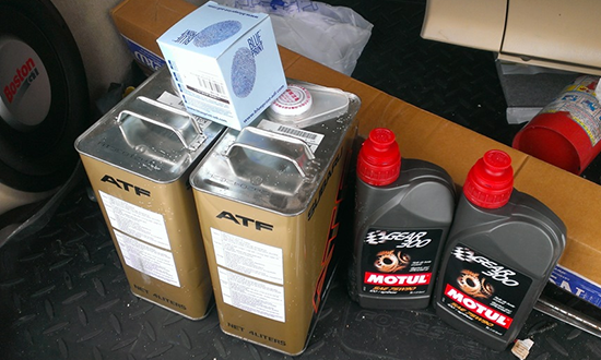 Нужно ли менять масло в АКПП